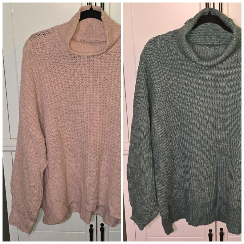 American Eagle Outfitters Chunky Knit Pink and Green Turtlenecks